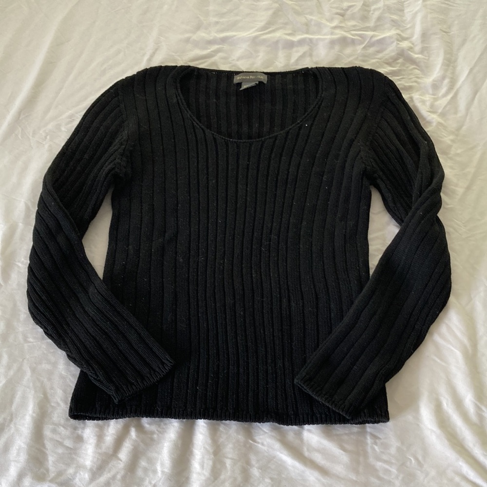 Black scoop neck ribbed 100% cotton Banana Republic sweater
